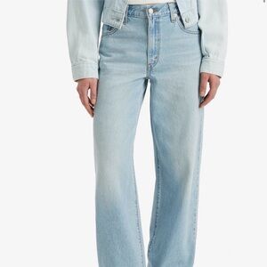 Levi’s Baggy Dad Pick Sides Light Wash size 25 x 30